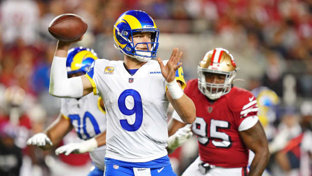 Stafford drops back to pass during a game against the San Francisco 49ers on Oct. 3, 2022.