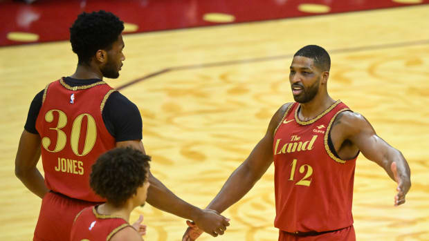 How Will Tristan Thompson's Suspension Affect Cavaliers? - Sports ...