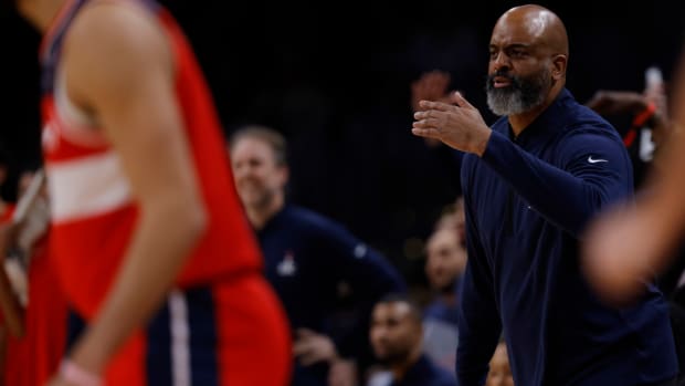 Washington Wizards head coach Wes Unseld Jr. gestures from the bench in the fourth quarter at Capital One Arena.