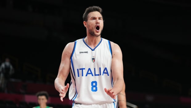 Danilo Gallinari gets a special tattoo to remember the 2020 Summer Olympics.