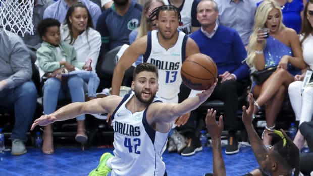 Mavs PR on X: Maxi Kleber scored 25 points on 8-11 shooting from