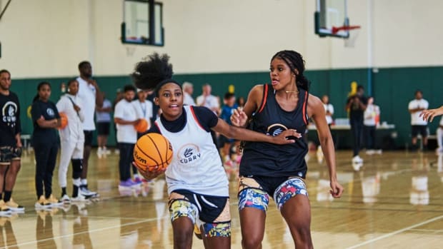 Curry Camp Convenes Basketball's Best in the Bay Area