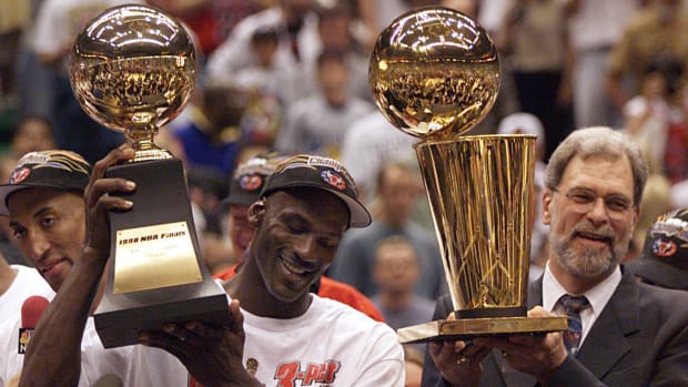 Michael Jordan says sixth NBA championship season with Chicago Bulls was  'trying year' 