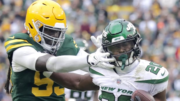 25 Days Until Packers Training Camp: De'Vondre Campbell's Tackling - Sports  Illustrated Green Bay Packers News, Analysis and More