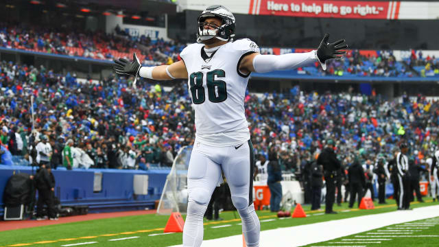 zach ertz bills 22