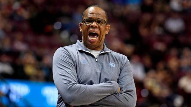 UNC basketball head coach Hubert Davis