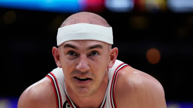 Report: Chicago Bulls want multiple 1st-round picks for Alex Caruso - Ahn  Fire Digital