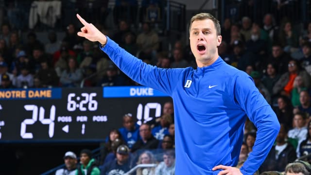 Duke basketball head coach Jon Scheyer