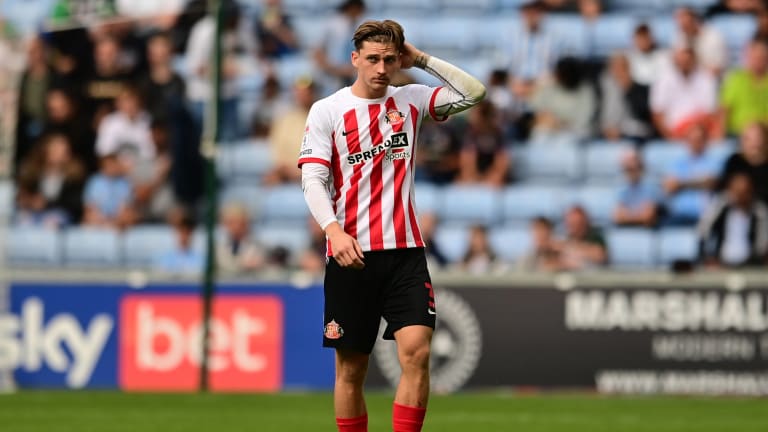 Sunderland to be without defender for 'a few weeks,' says Tony Mowbray