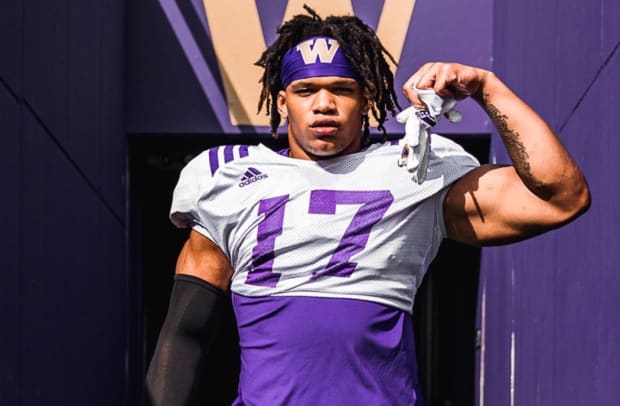 Why did prized UW outside linebacker signee Sav'ell Smalls drop in 247Sports'  final recruiting rankings?