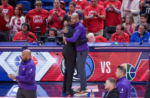 Emotional Pelicans Coach Willie Green Captures the Heart of New Orleans -  Sports Illustrated New Orleans Pelicans News, Analysis, and More