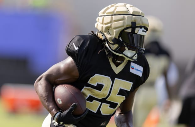 Alvin Kamara Wants to Finish Career with Saints - Sports Illustrated New  Orleans Saints News, Analysis and More