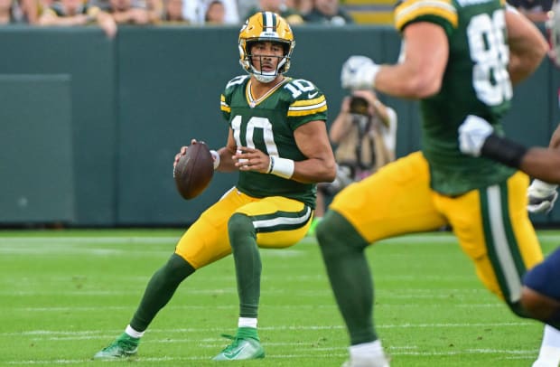 Green Bay Packers QB Jordan Love Claps Back At Critics After