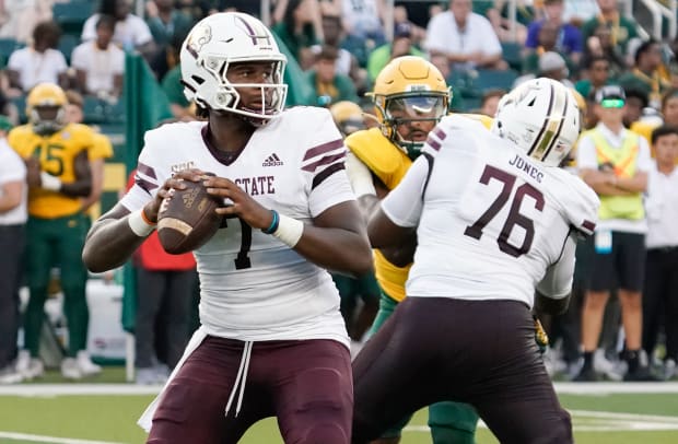 The Athletic CFB on X: Auburn QB Bo Nix has entered the transfer portal,  he announced on Instagram. He has been the Tigers' starting QB for the past  three seasons.  /