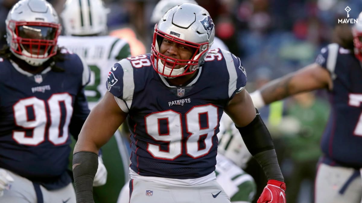 Patriots bring back a very familiar face in DE Trey Flowers