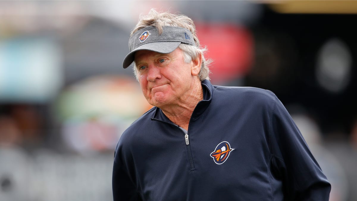 Steve Spurrier wins coaching debut with AAF's Orlando Apollos