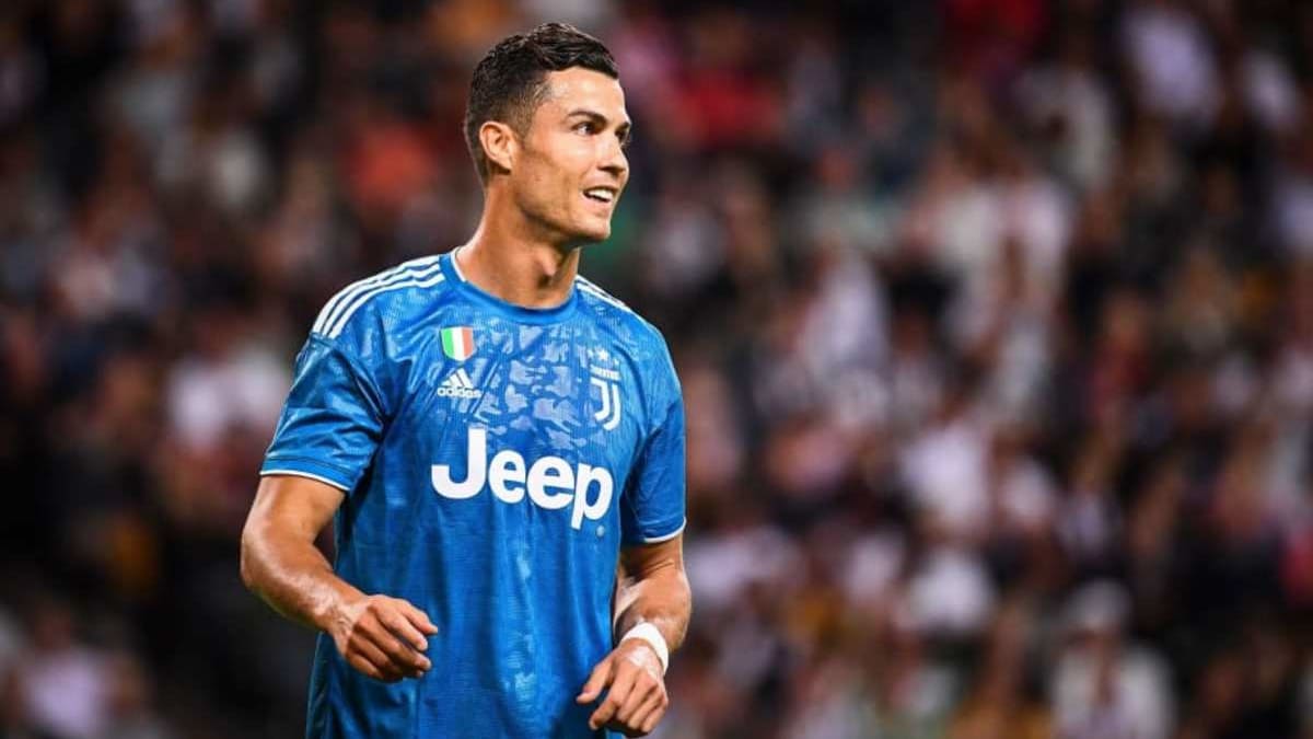 Maurizio Sarri: Juventus Manager Salutes 'Champion' Cristiano Ronaldo  Following Parma Victory