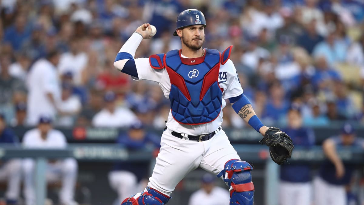 Dodgers Will Make Qualifying Offer To Yasmani Grandal - MLB Trade Rumors