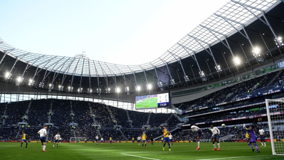 Tottenham Hotspur New Stadium — Tottenham Stadium Retractable Pitch