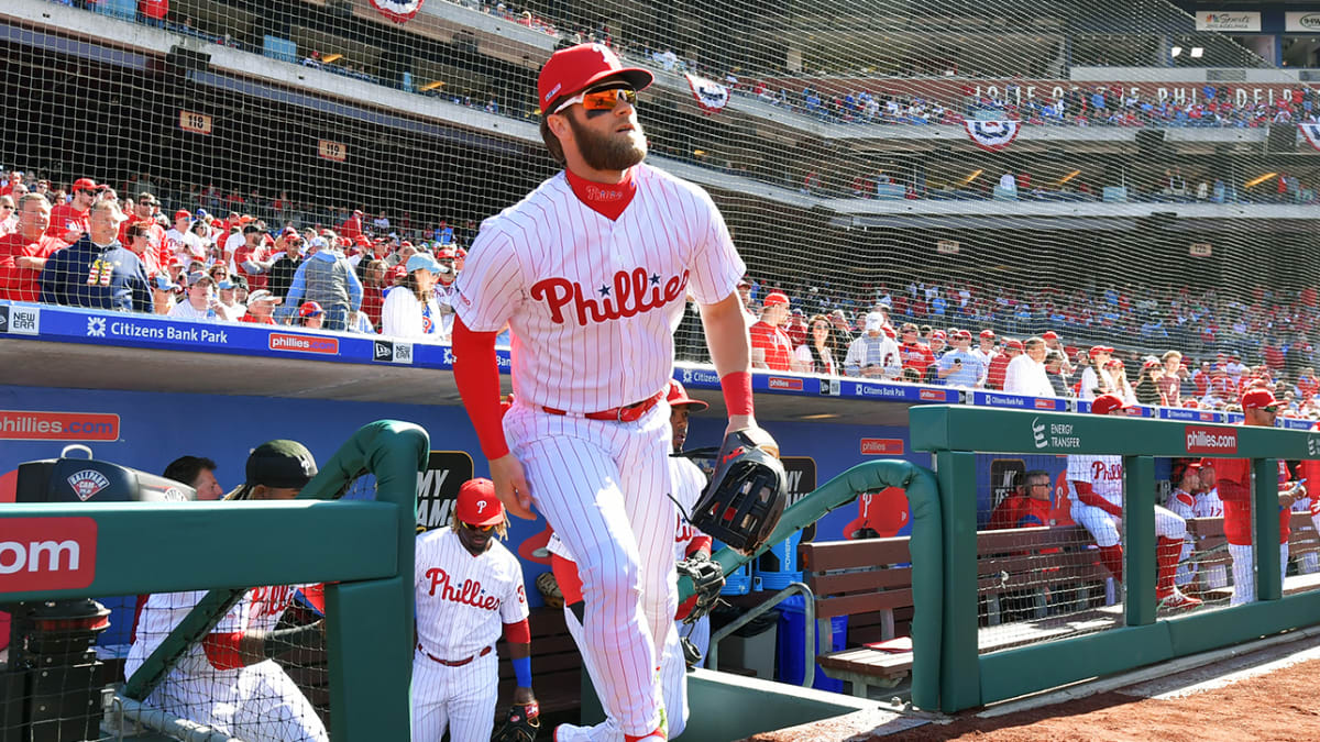 Bryce Harper gets ovation in Nationals' last home game