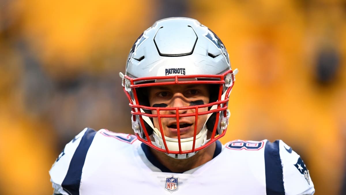 TB12 method paying off for Gronk