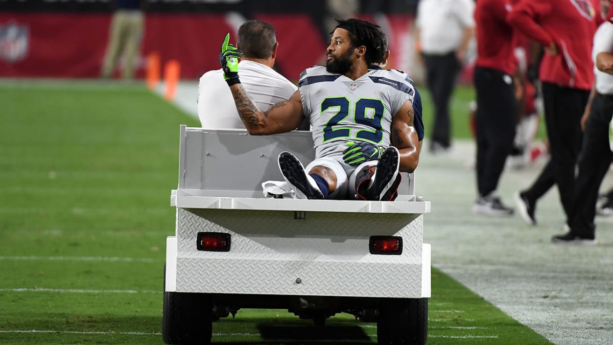 Pin by Ally White on Seahawks  Seattle seahawks football, Seahawks  football, Earl thomas