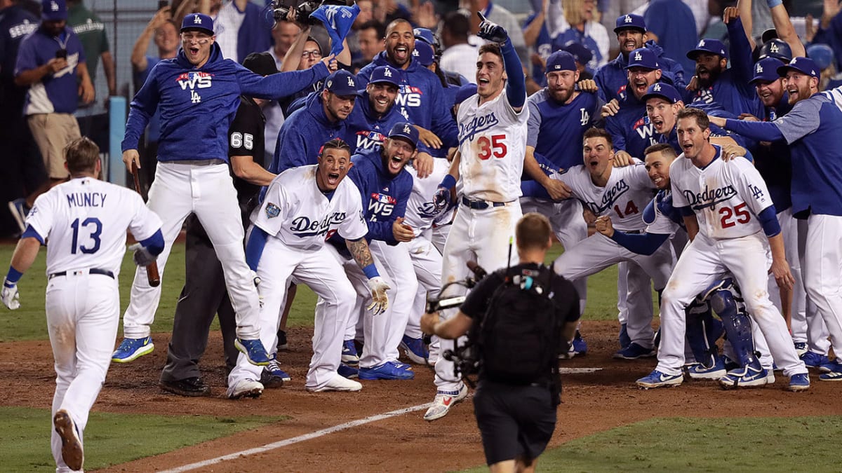 MLB Network on X: Seranthony Domínguez in 7 appearances this Postseason:  2-0 9.1 Innings 4 Hits 1 ER (0.96 ERA) 18 K 1 SV/2 HLD #WorldSeries