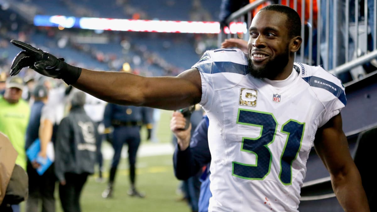 This Date In Transactions History: Seahawks' Kam Chancellor Retires