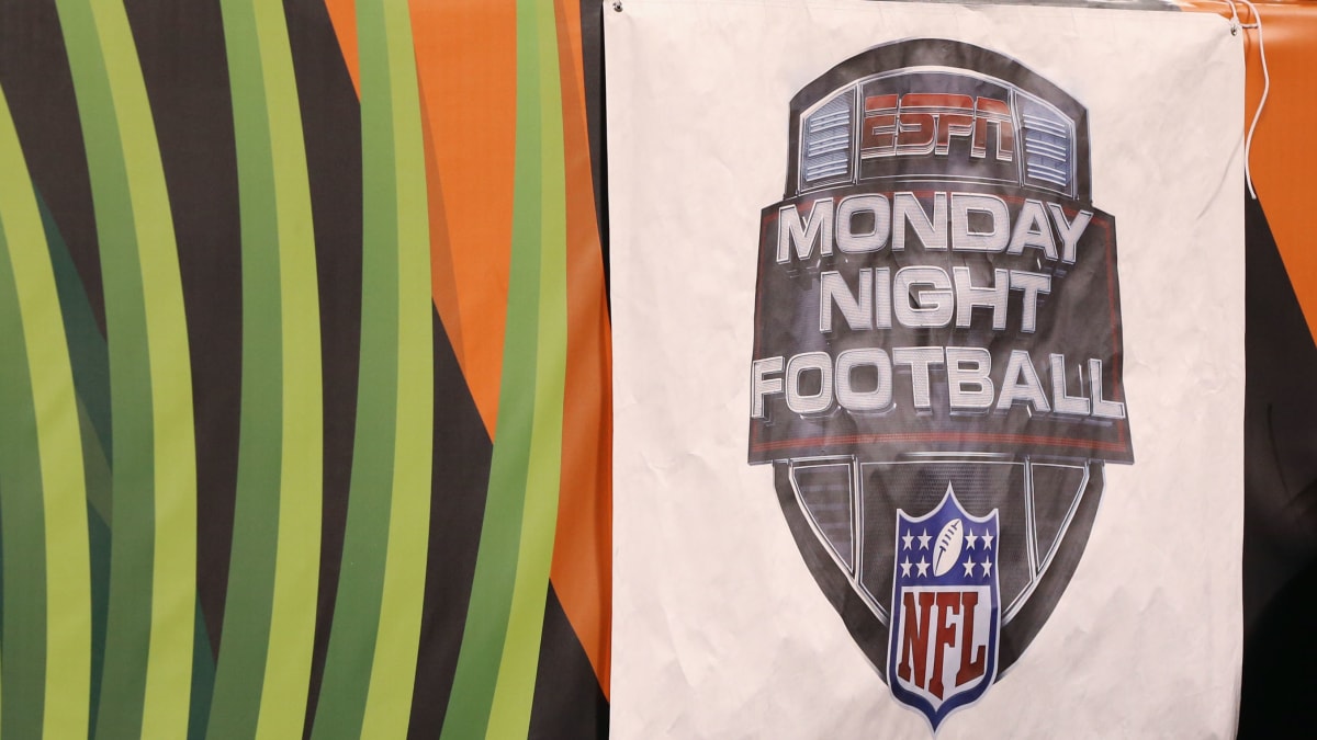 NFL on ESPN - The Baltimore Ravens and Cleveland Browns put on a show on  Monday Night Football 