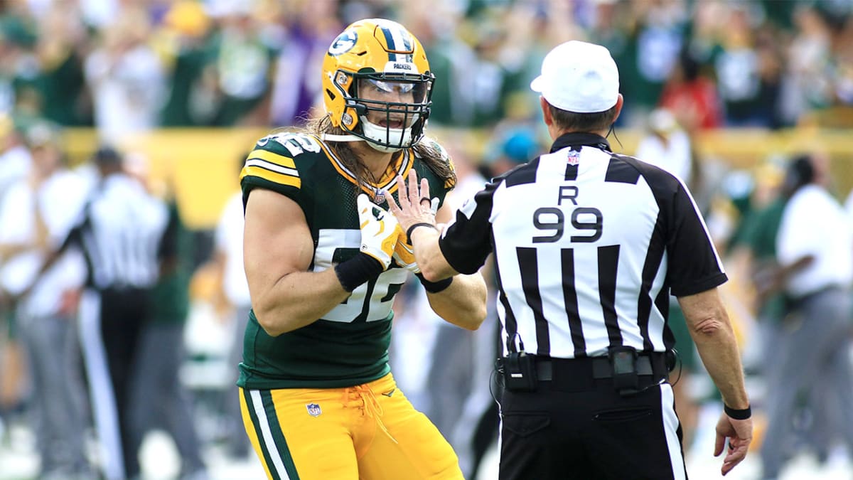 Column: NFL's flags, confusion over roughing the passer have