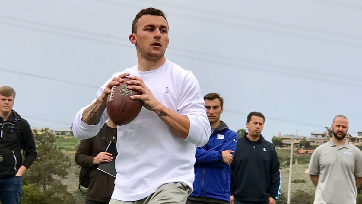 70 coaches, one former president watch Manziel's pro day