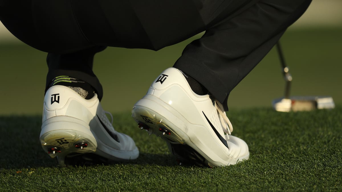 tiger woods cleats