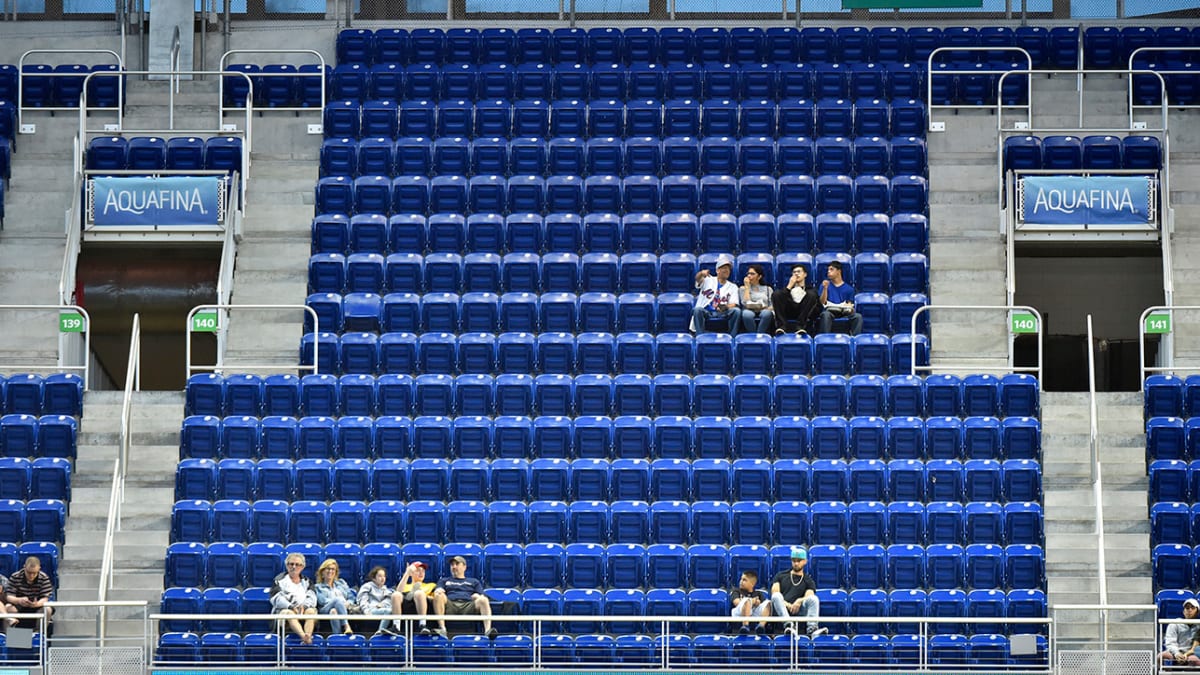 Miami Marlins adjusting to fake crowd noise in empty stadium