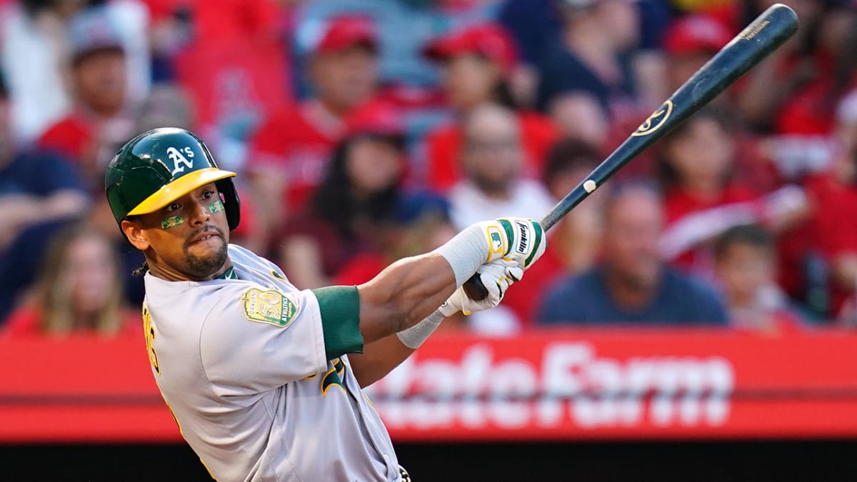 7,406 Khris Davis Baseball Stock Photos, High-Res Pictures, and