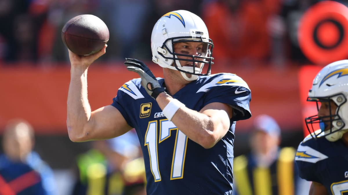 Titans-Chargers live updates from Wembley Stadium in London