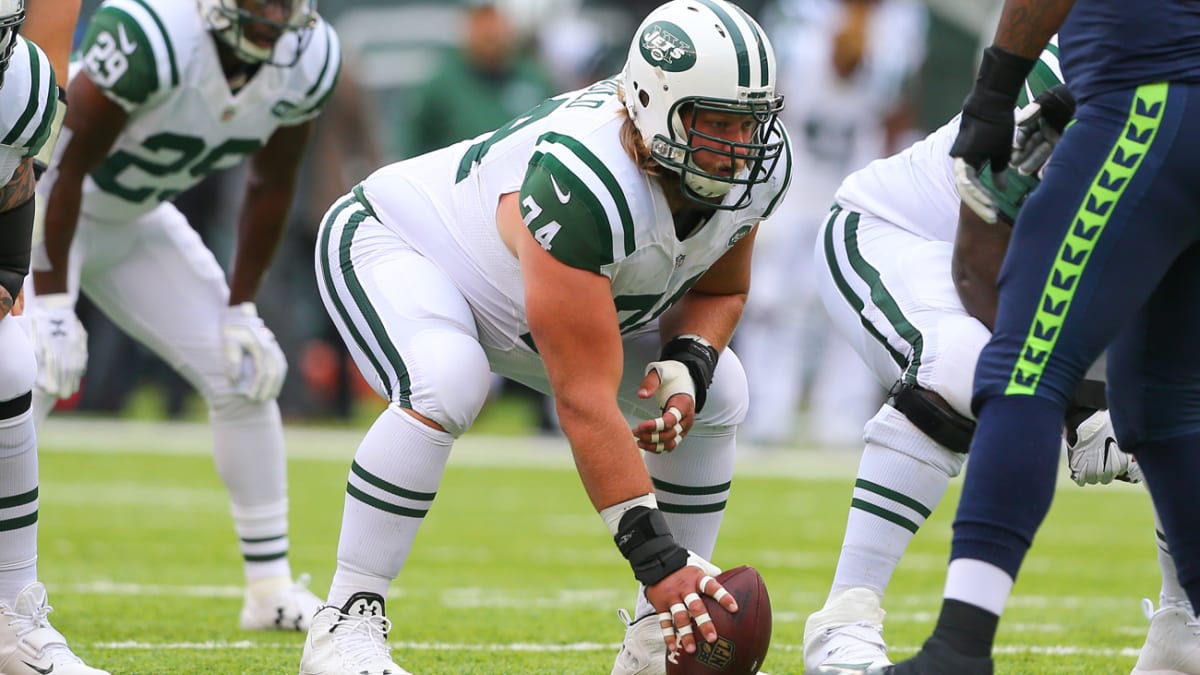 Nick Mangold retires on one-day contract with Jets