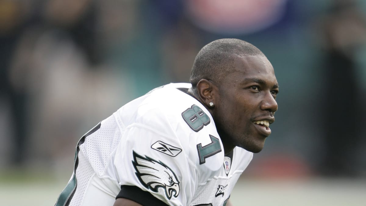 Terrell Owens named to Pro Football Hall of Fame Class of 2018 - Bleeding  Green Nation