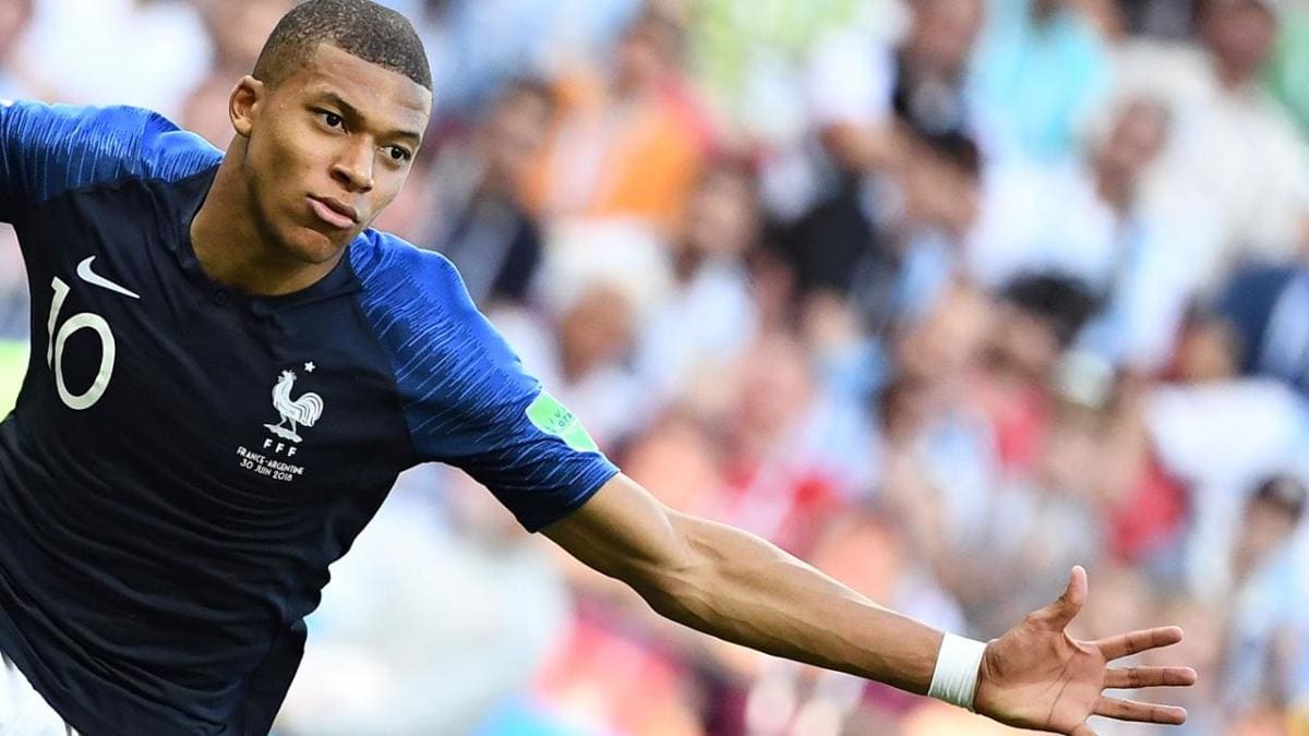 18 Golden Boy Mbappe Leads Nominees Pulisic Included Sports Illustrated