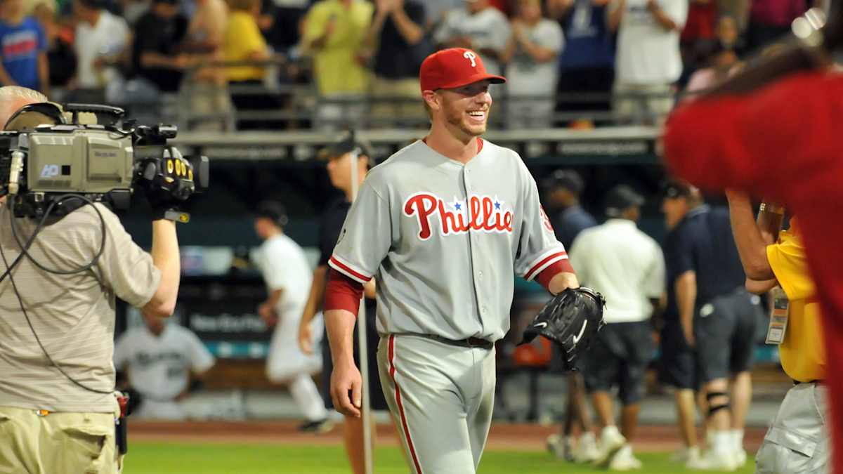 Boston radio host mocks Roy Halladay: 'He got what he deserved