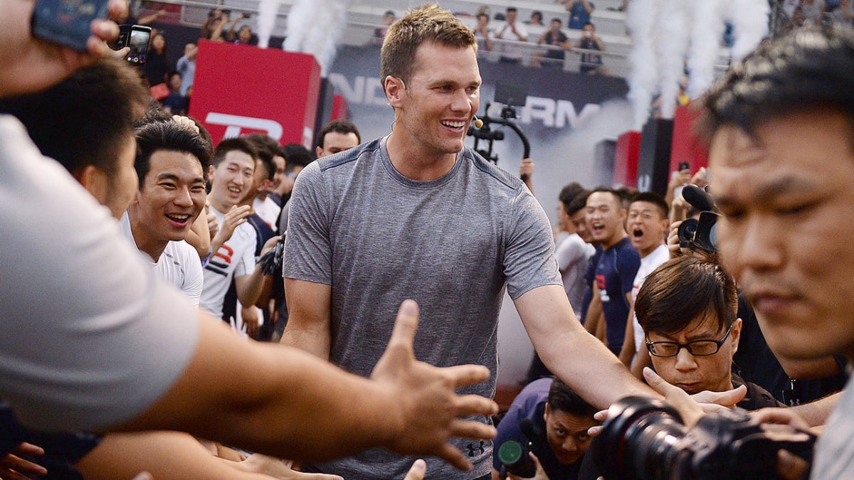 Tom Brady 'dreams' of taking the NFL to China - Eurosport