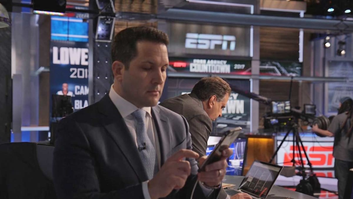 24 Hours With Adam Schefter - Sports Illustrated