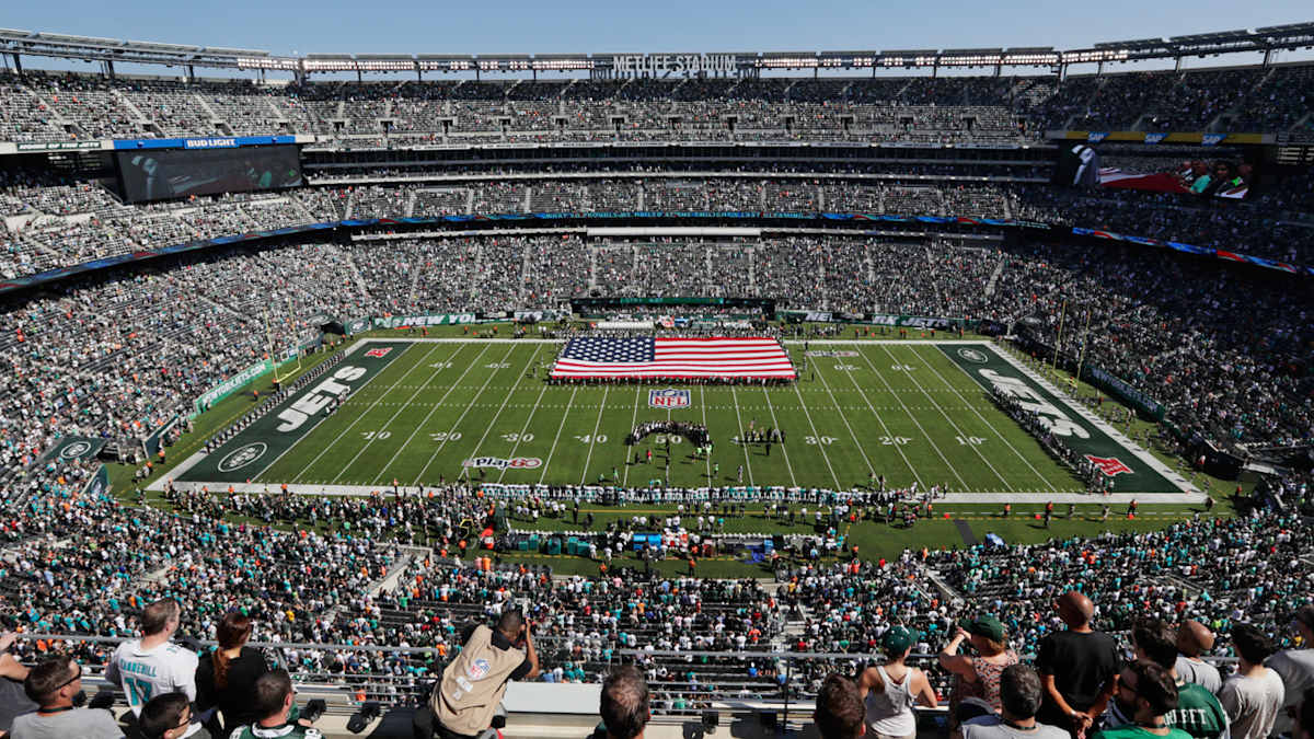 NFL Has Responded To MetLife Stadium Field Criticism - The Spun: What's  Trending In The Sports World Today