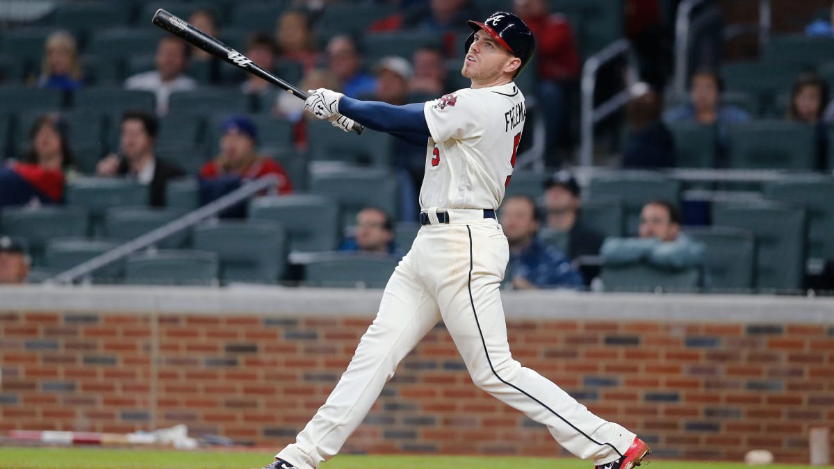 Freddie Freeman was hit on the wrist in mirror image of 2017 injury