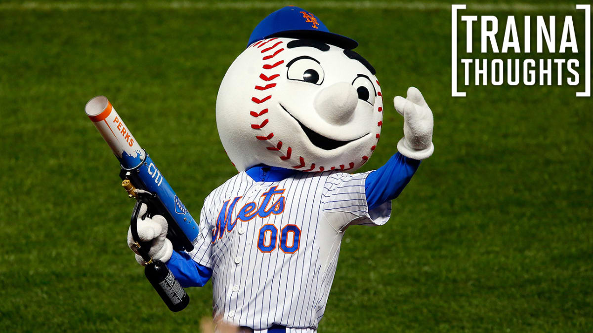 Mr. Met 'flipped off' fans and Twitter had jokes