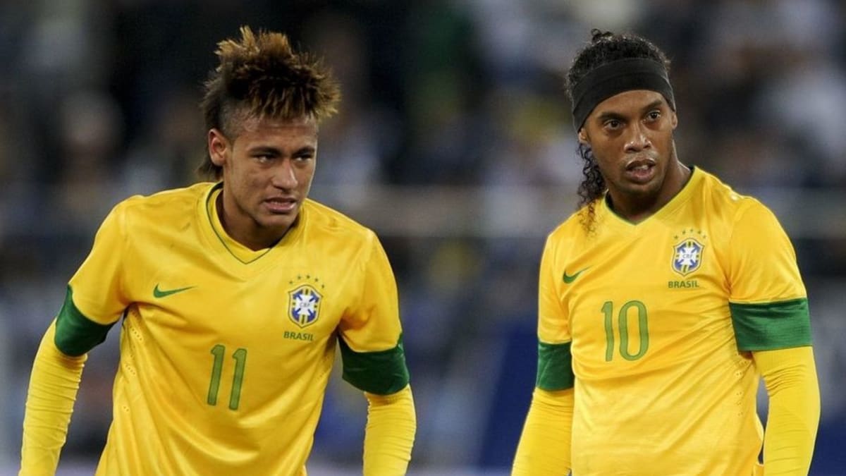 Ronaldinho interview: It's an honour for me to see Neymar in the