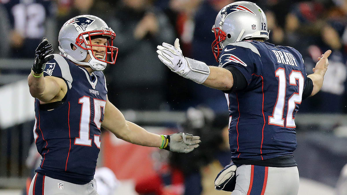 They're Back: Brady and Patriots win AFC, 36-17 vs Steelers – East