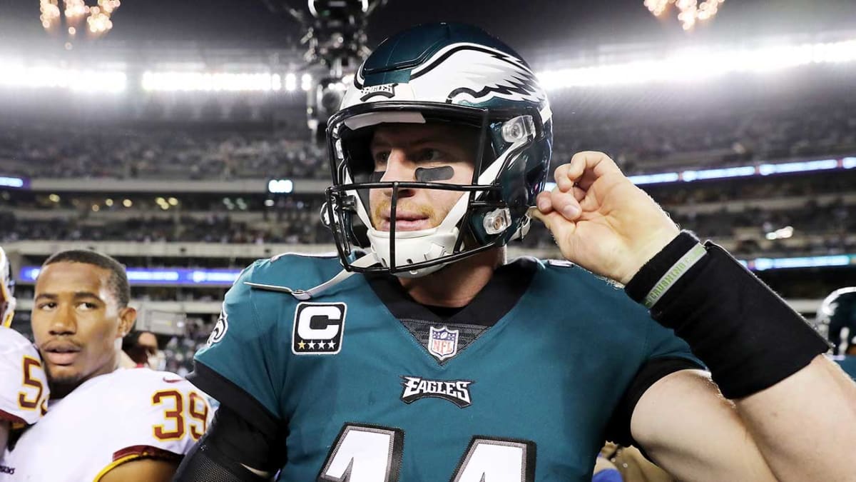 Eagles-Redskins: Carson Wentz's jersey ripped (photos) - SI Kids: Sports  News for Kids, Kids Games and More