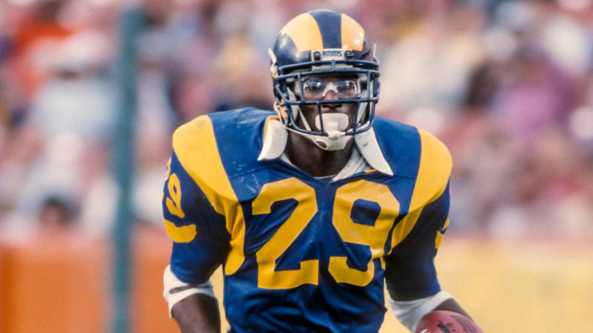 Eric Dickerson signs 1-day deal to retire with the LA Rams