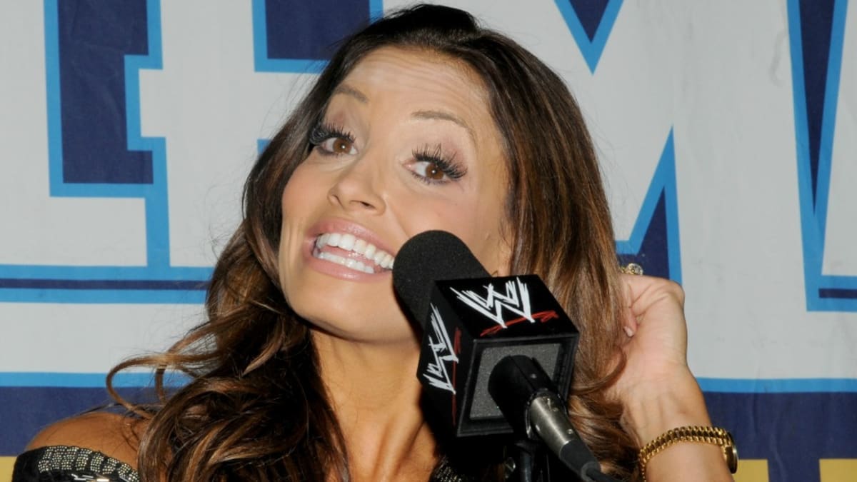 Trish Stratus on yoga, Jimmy Hart on wrestling entrances - Sports  Illustrated