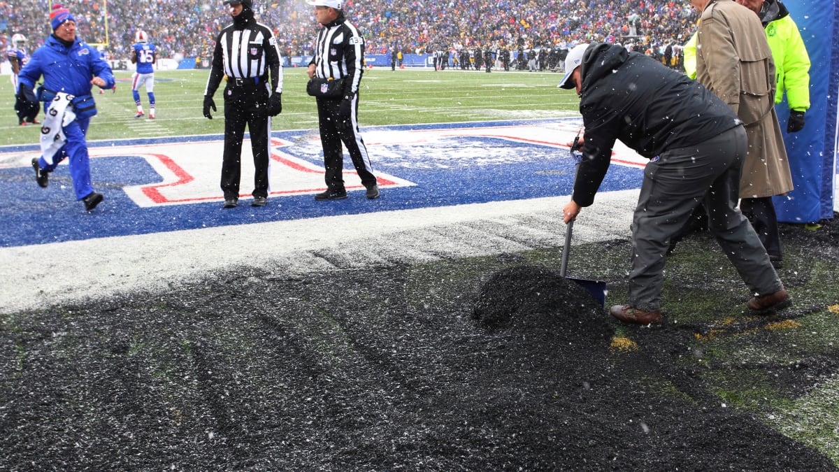 Bills-Steelers delay: Snow plows pile up rubber pellets - Sports Illustrated